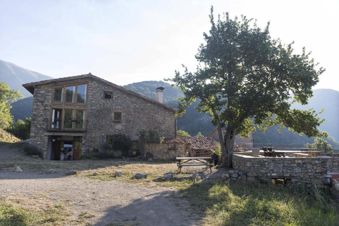 Hostel Mas Rural El Negre Ogassa Exterior foto